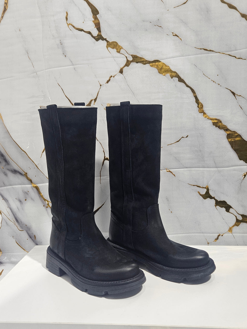 Stivale Alto in Pelle - Nero