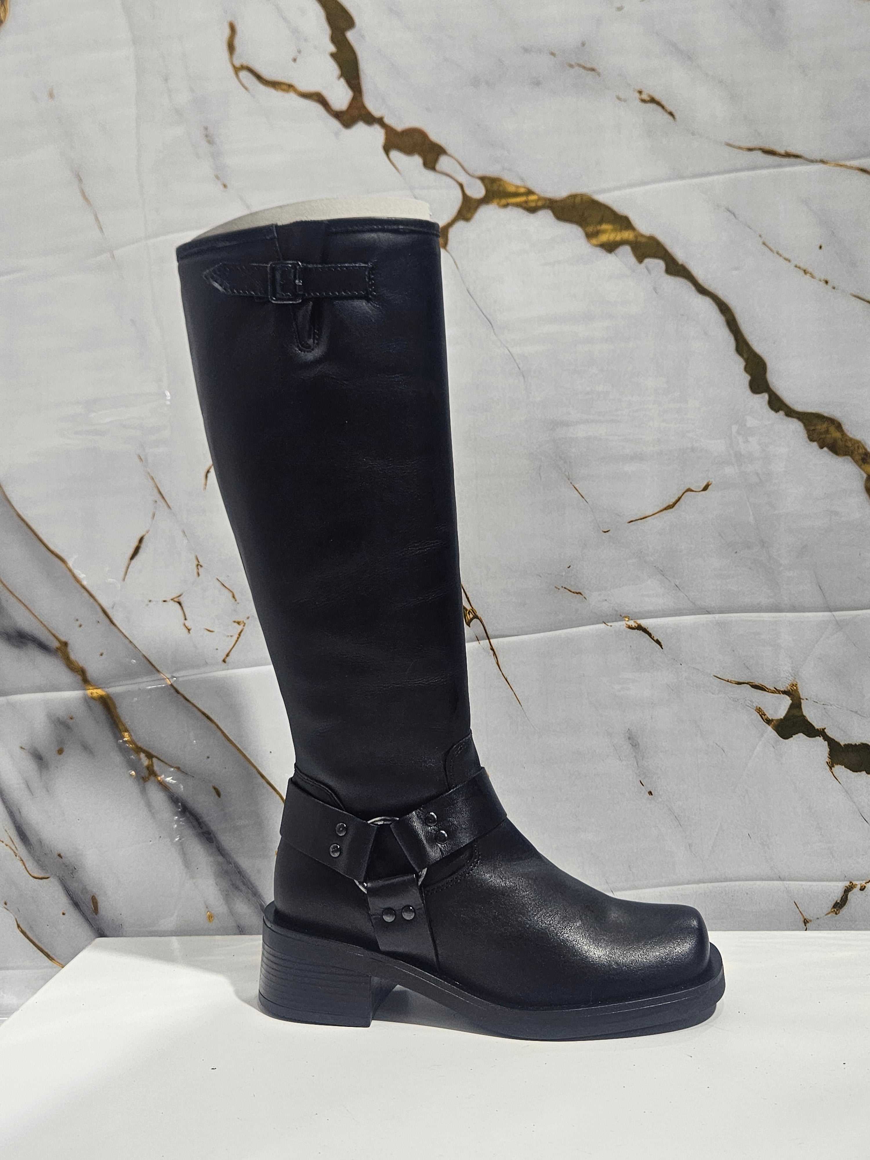 Stivale Alto in Pelle - Art. Ruby