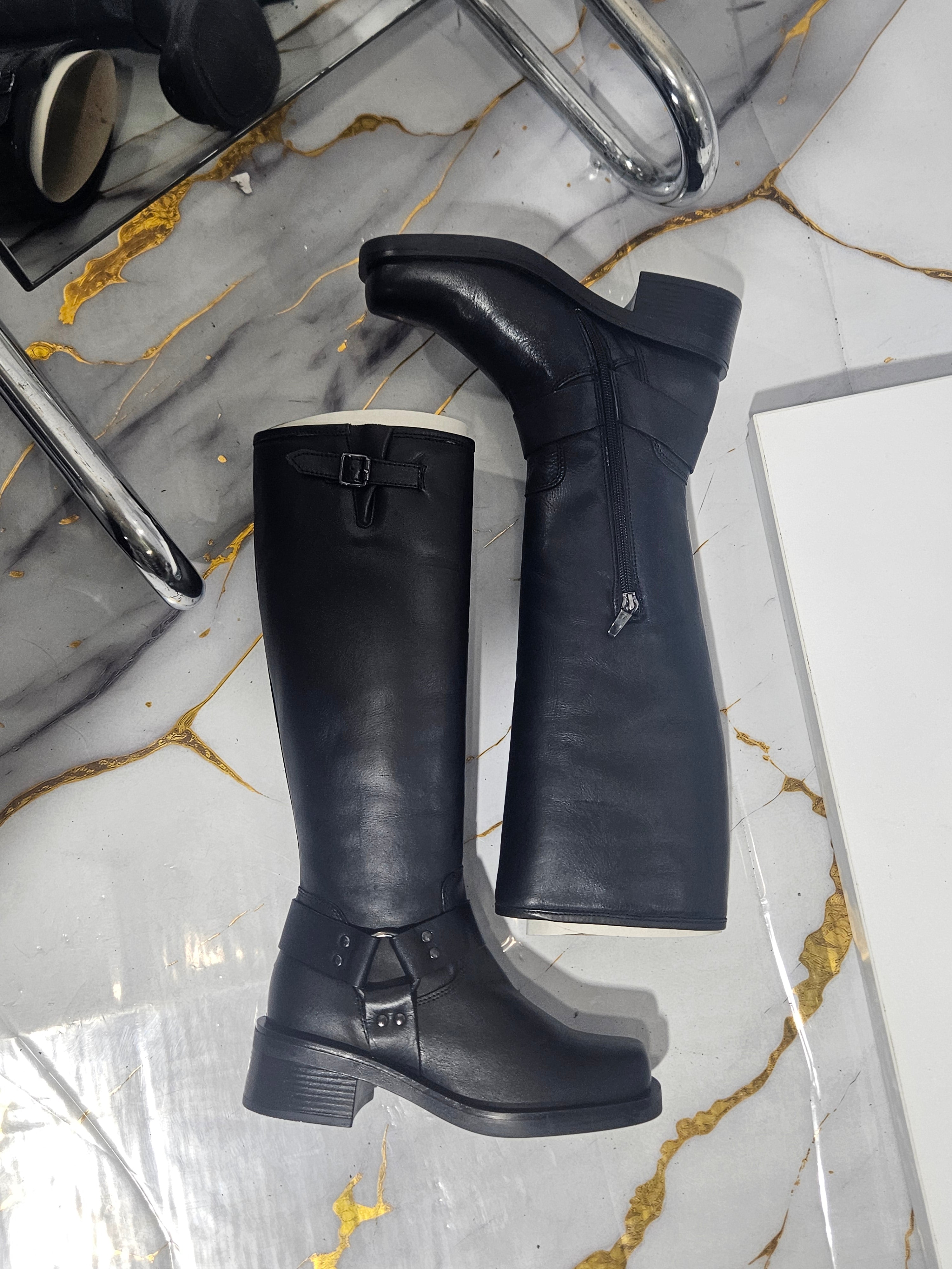 Stivale Alto in Pelle - Art. Ruby