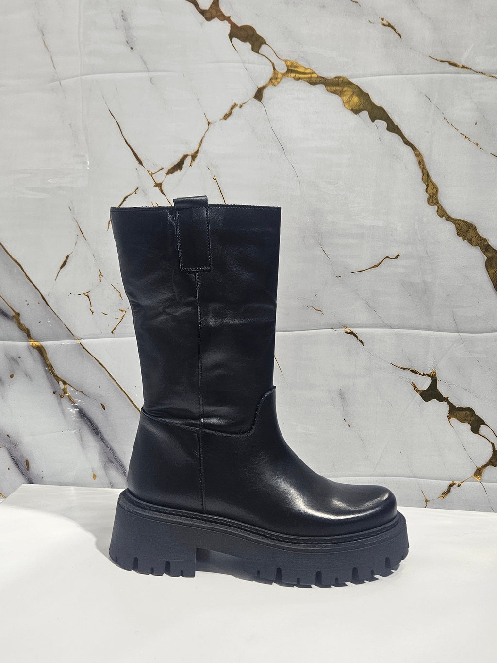 Stivale Alto in Pelle - Nero