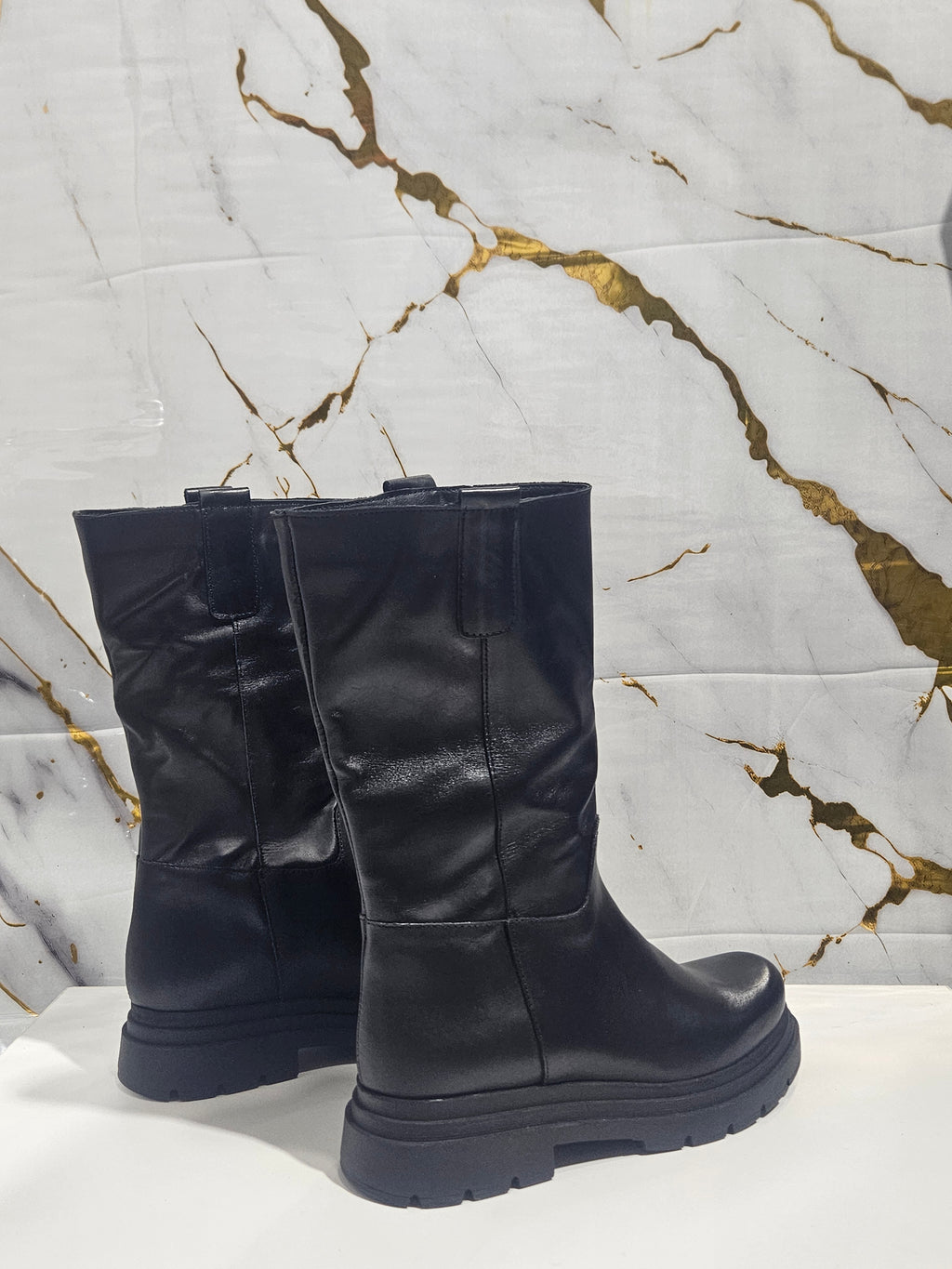 Stivale Alto in Pelle - Nero