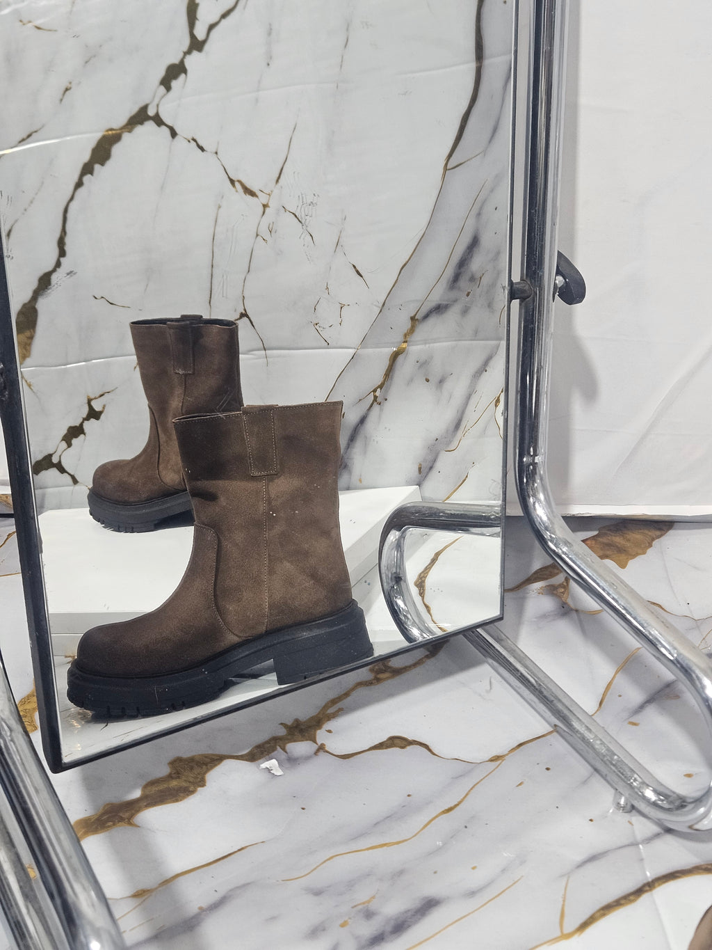 ADELE - Camoscio Fango