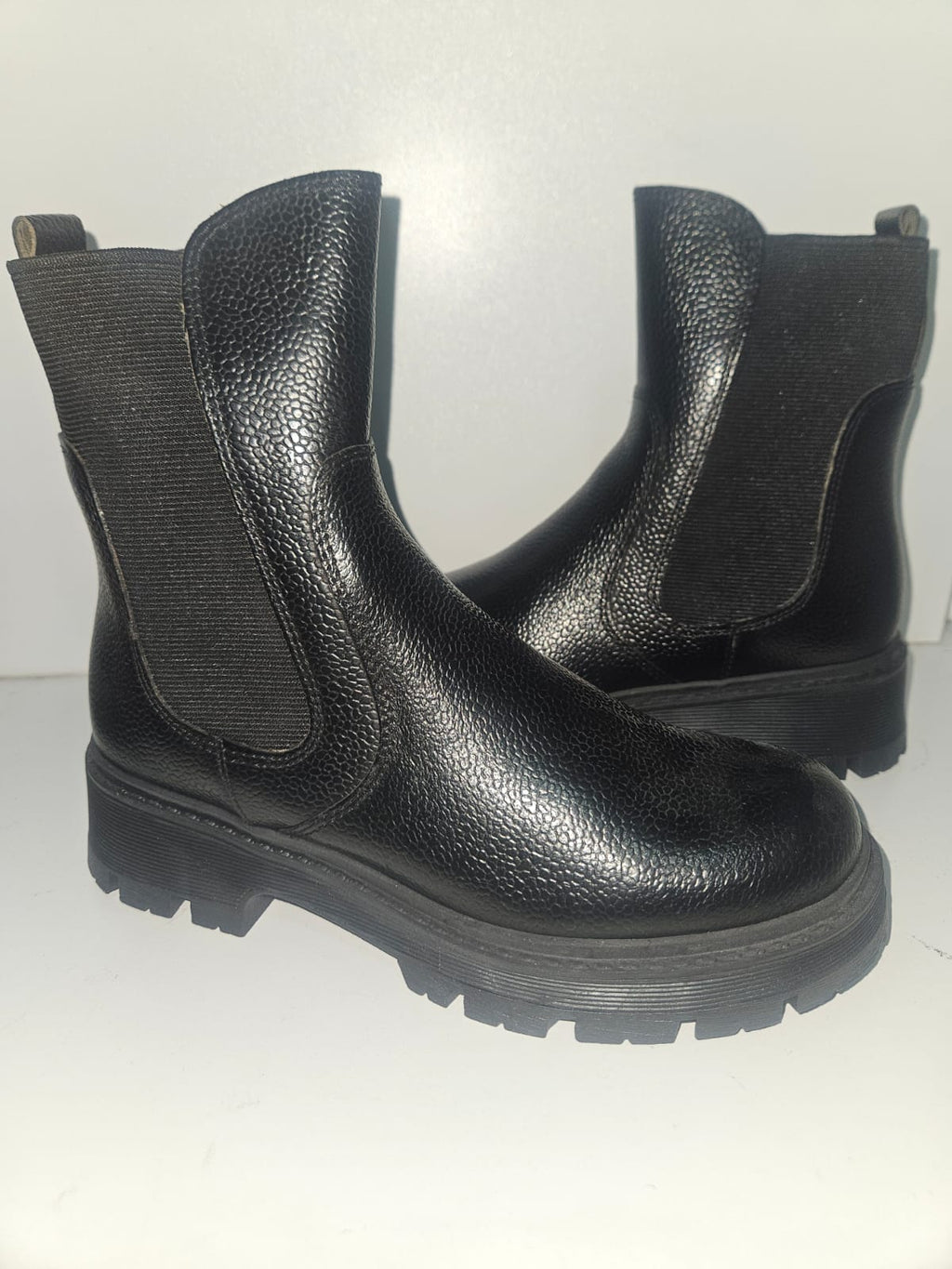 GINGER NERO MARTELLATO