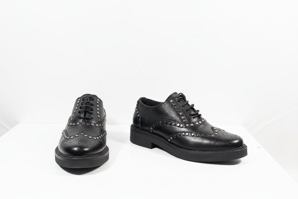 Stringate Brogue Nere con Borchie - Campione Taglia 37