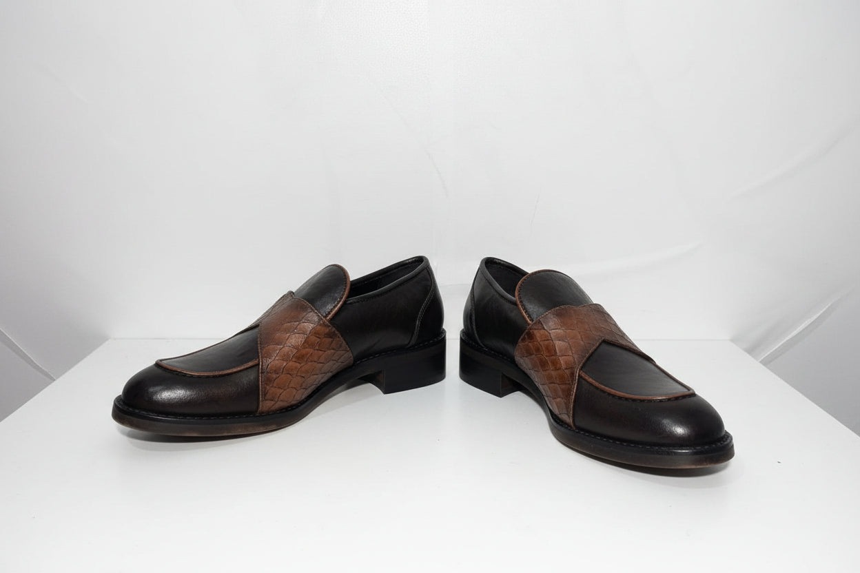 Mocassini Bicolore Nero e Marrone Effetto Coccodrillo - Campione Taglia 37
