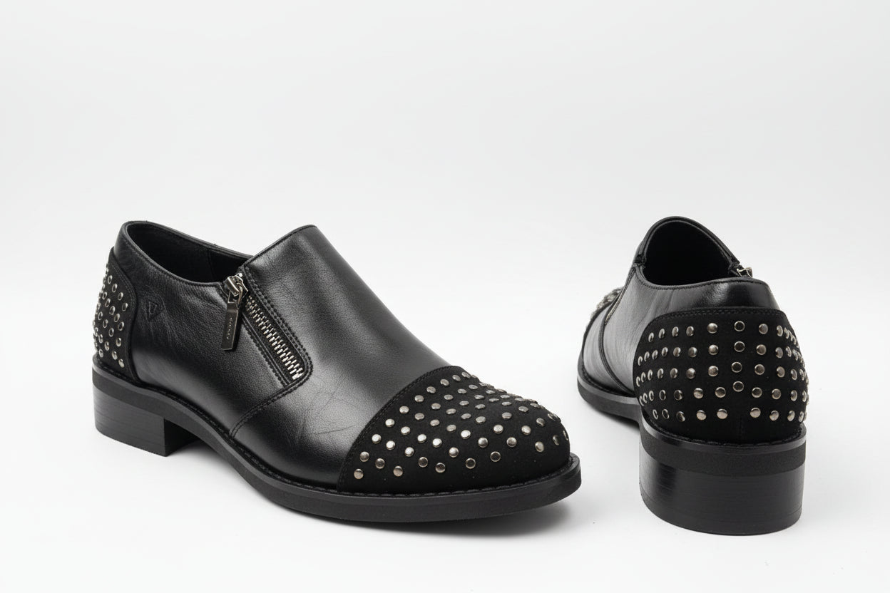 Francesine Nere con Borchie e Zip - Campione Taglia 37