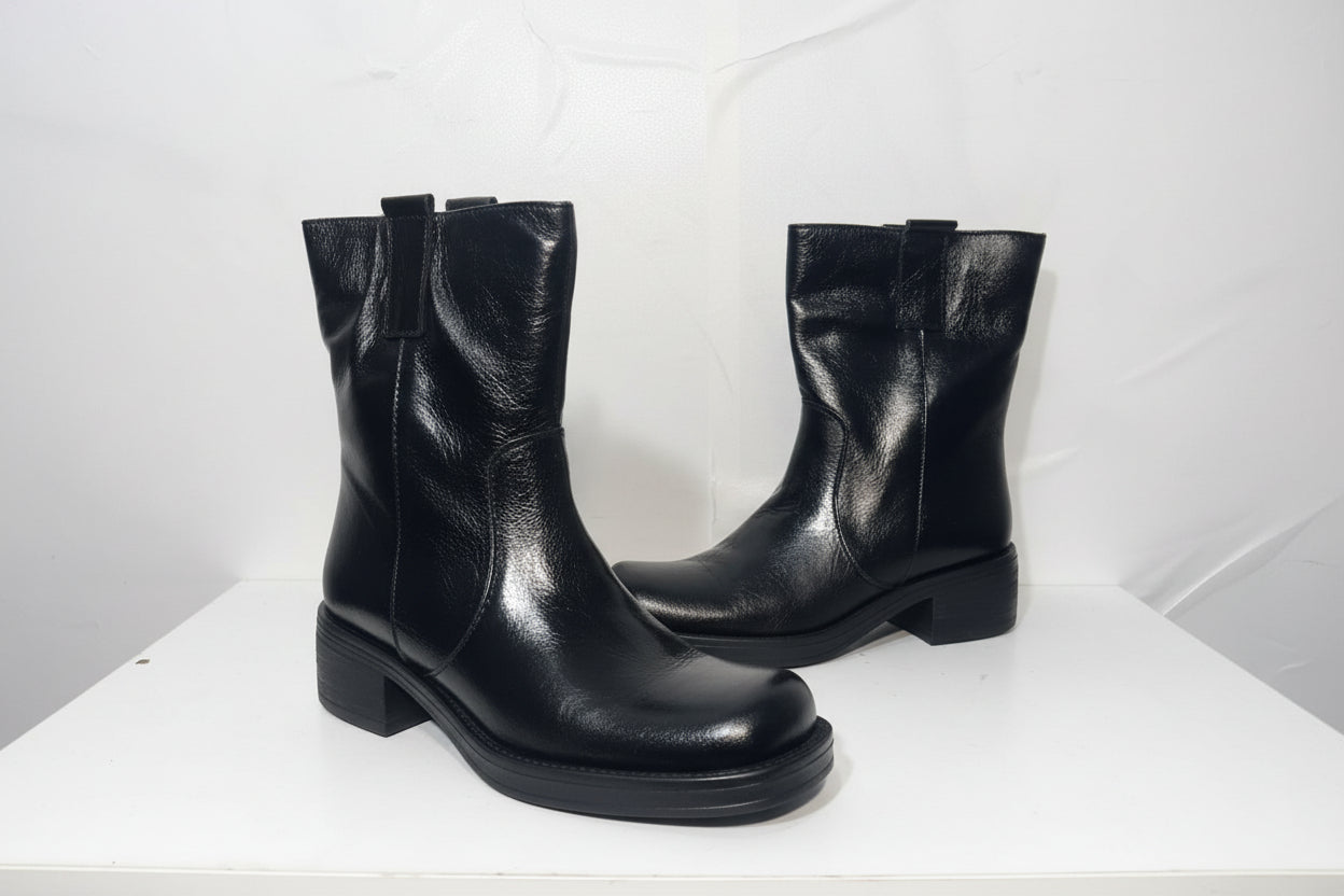 Stivaletti Texani Neri in Pelle Lucida - Campione Taglia 37