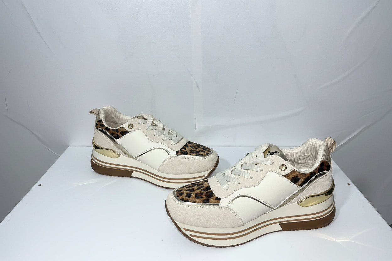 Sneakers Donna Bianche con Dettagli Leopardati - Scarpe Platform Animalier con Borchie