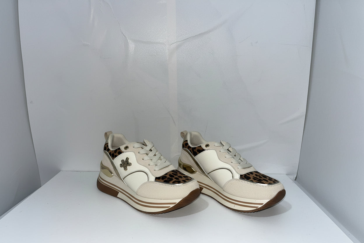 Sneakers Donna Bianche con Dettagli Leopardati - Scarpe Platform Animalier con Borchie