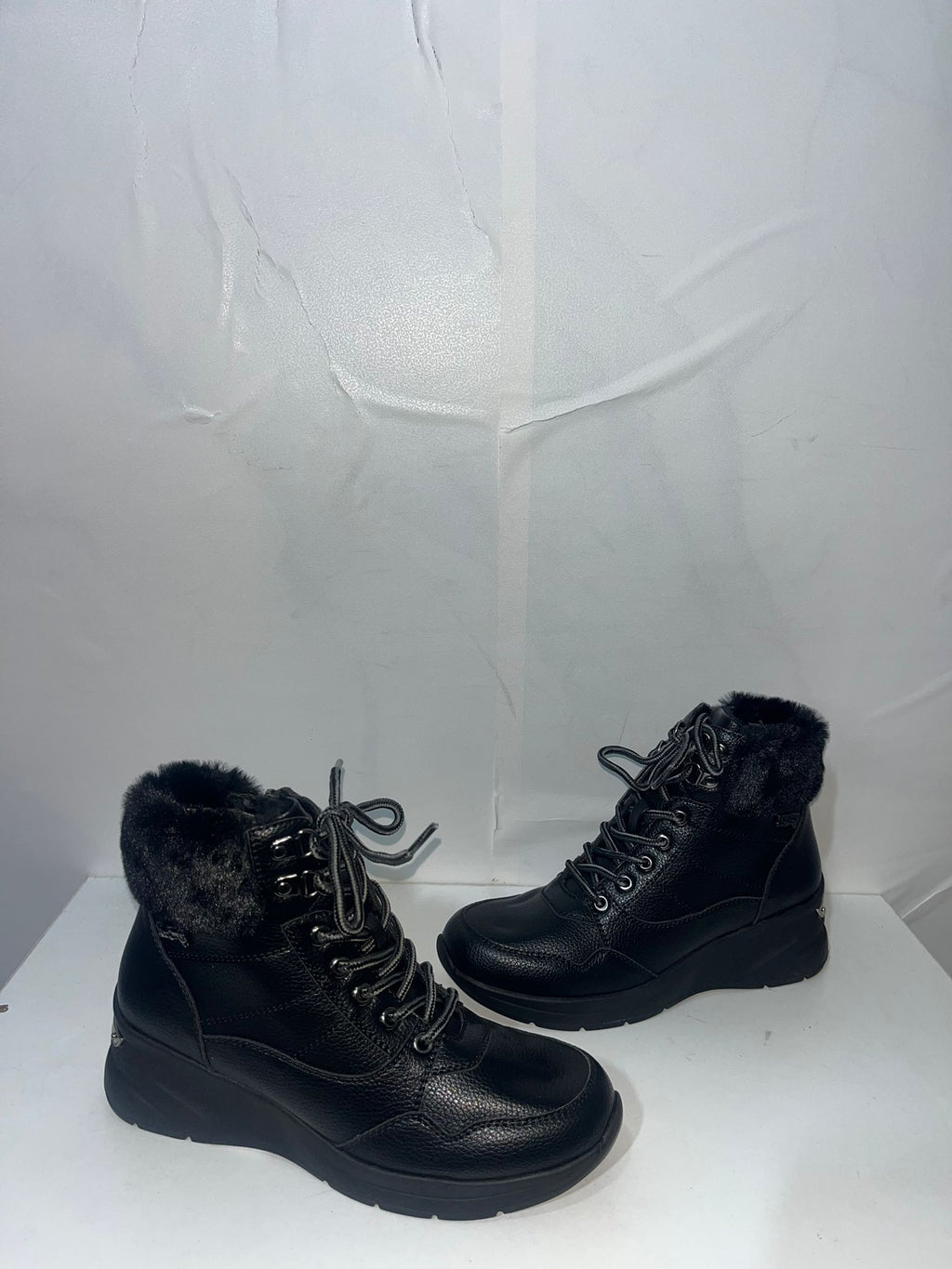 Stivaletti Donna Neri con Pelliccia - Scarpe Invernali Platform Imbottite