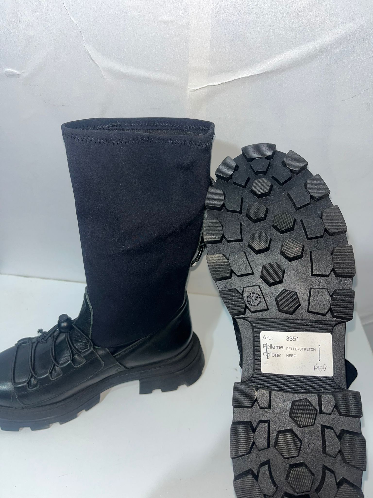 Anfibi Donna Neri Chunky - Combat Boots con Suola Carrarmato Spessa